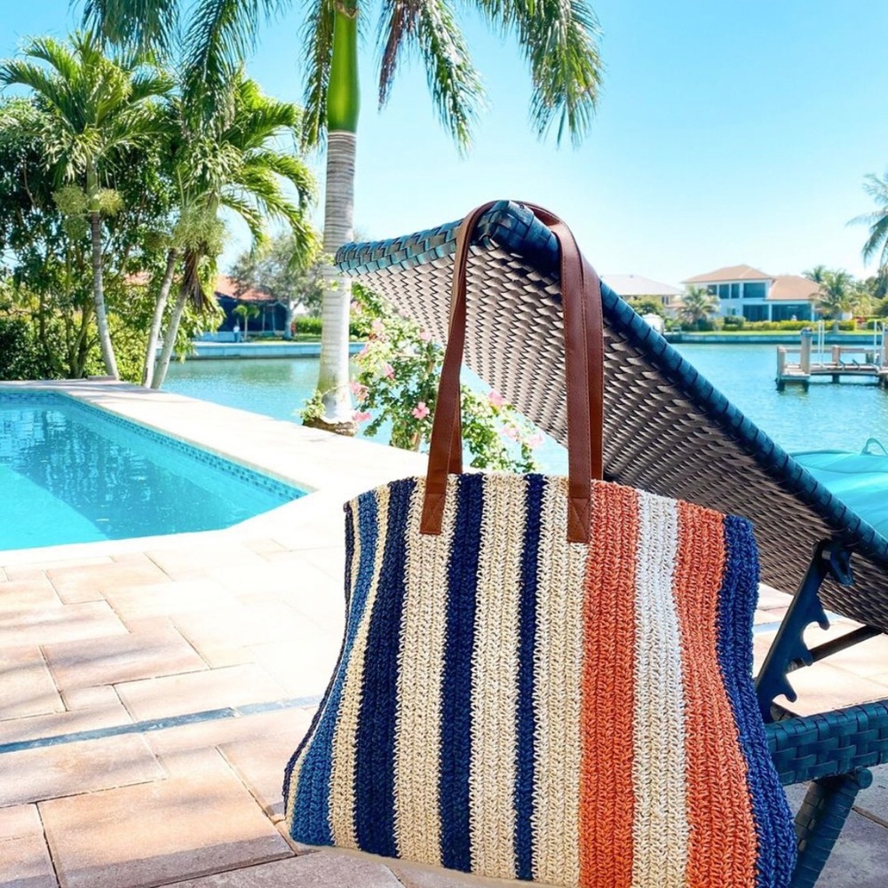 Rays for Days Shorebreak Weekender Bag
